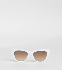 Cute Gaze Chain Trim Cat Eye Sunglasses