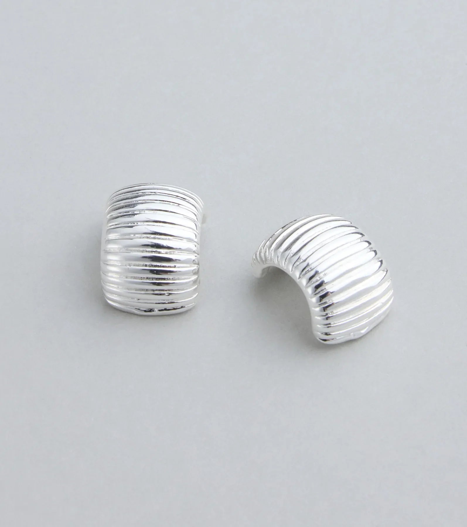 Chic And Trendy Curved Earrings