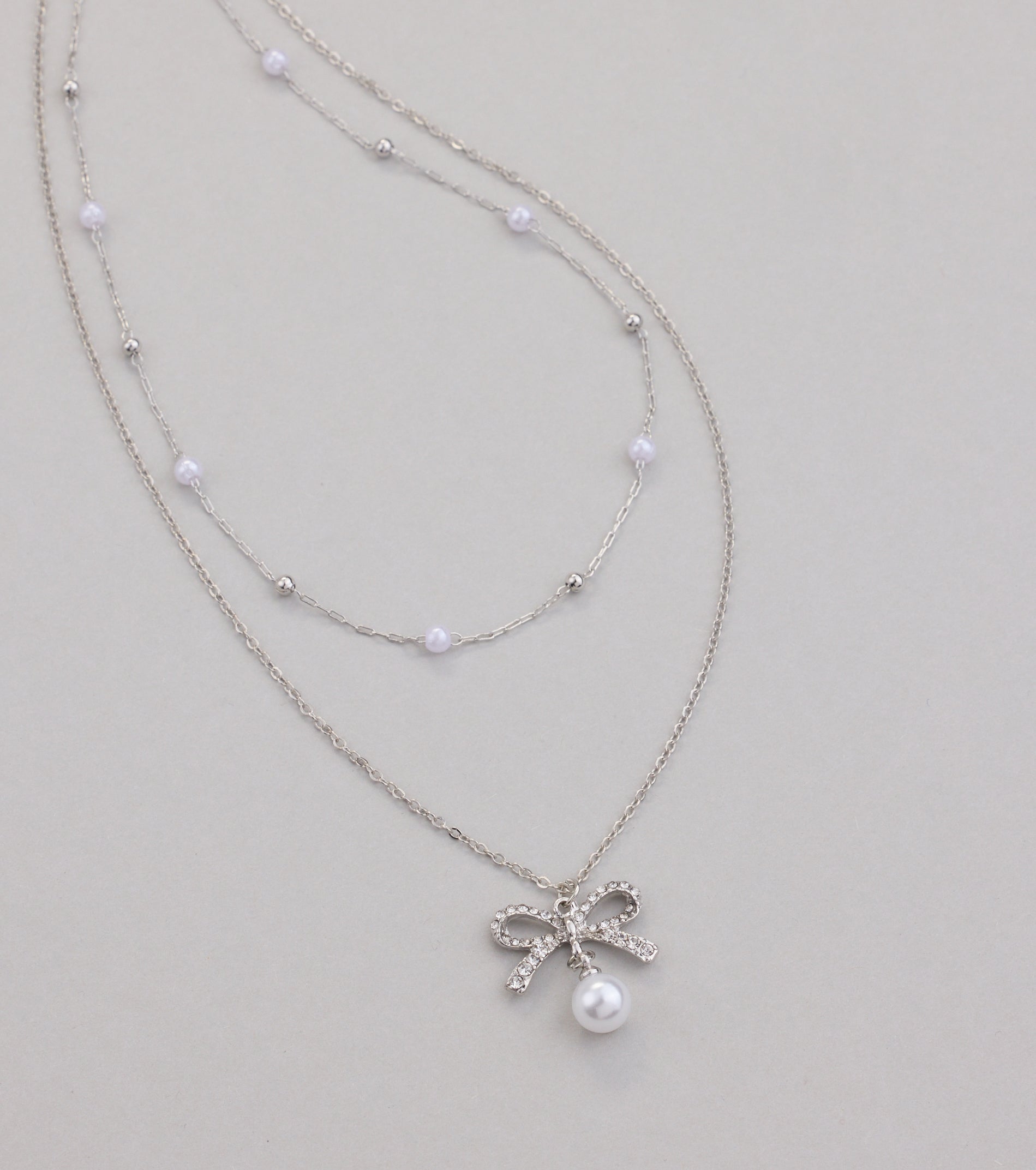 Sweet Trend Bow Pearl Layered Necklace