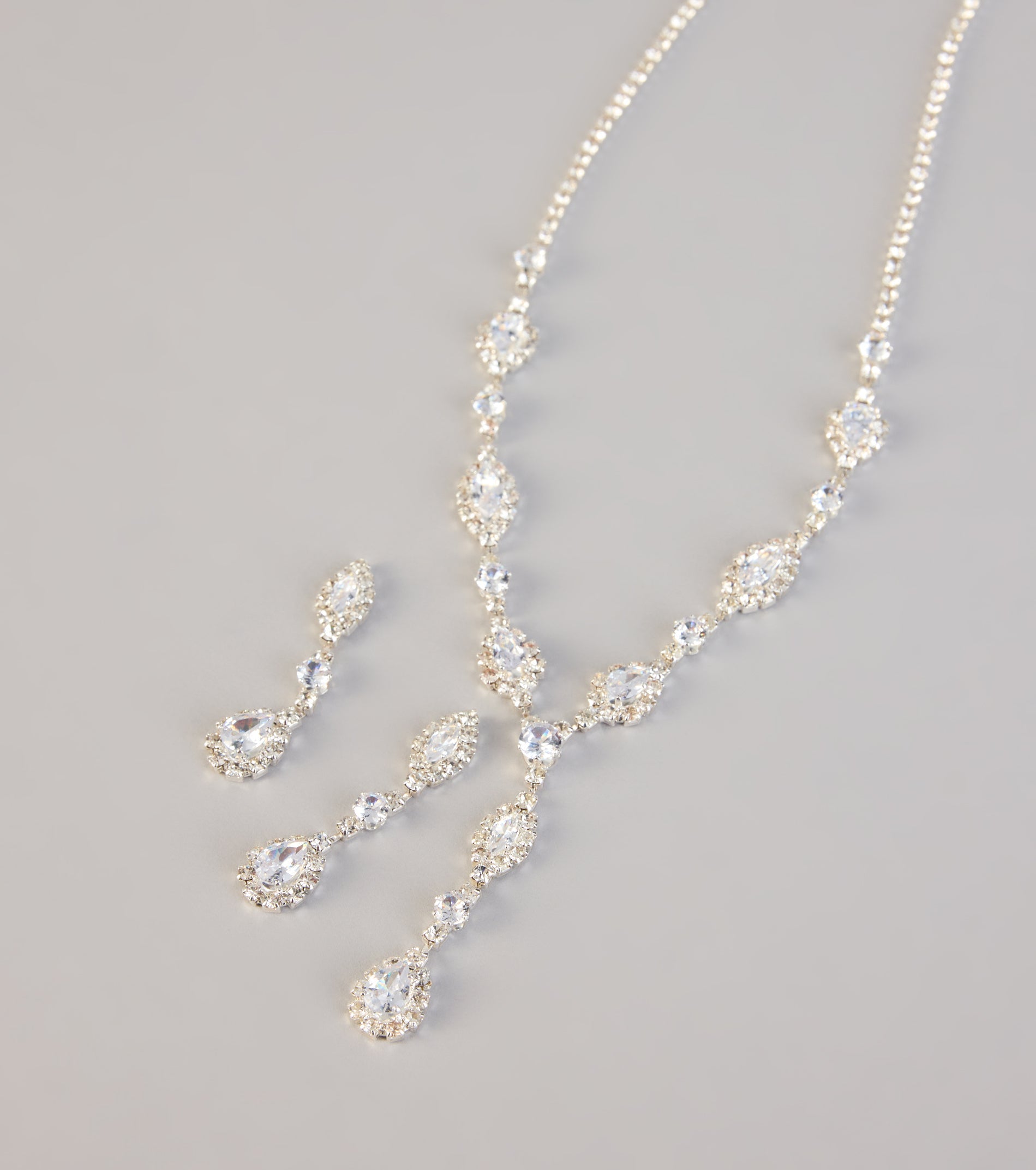 Dazzling Elegance Necklace And Earrings Set
