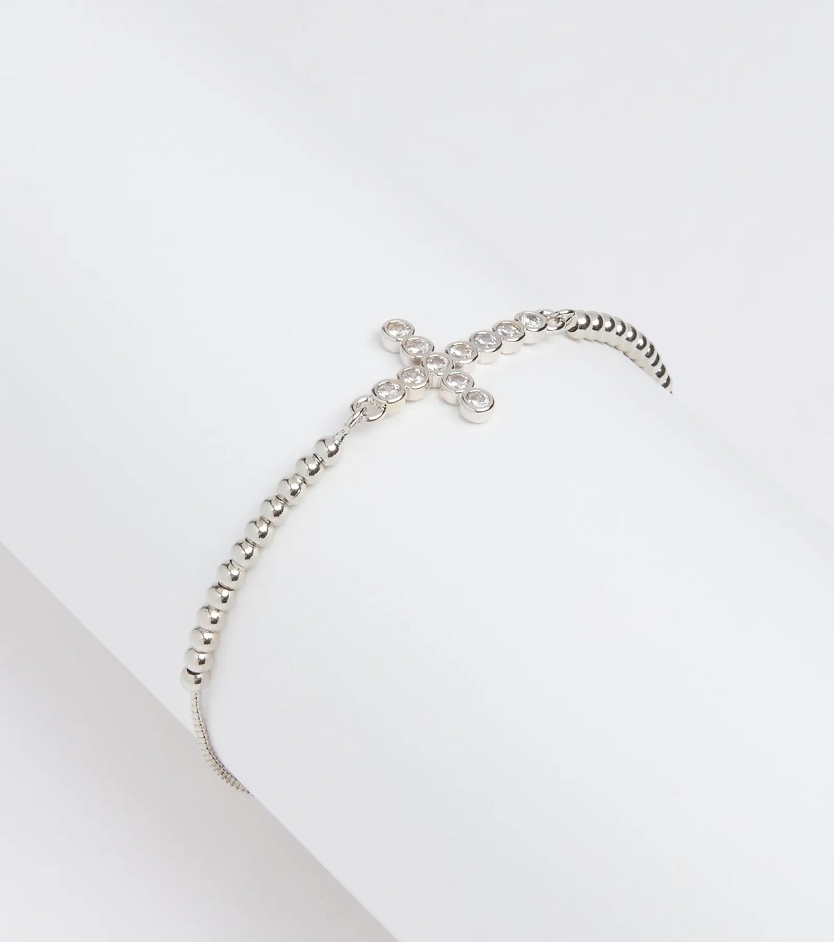 Chic Cubic Zirconia Cross Beaded Bracelet
