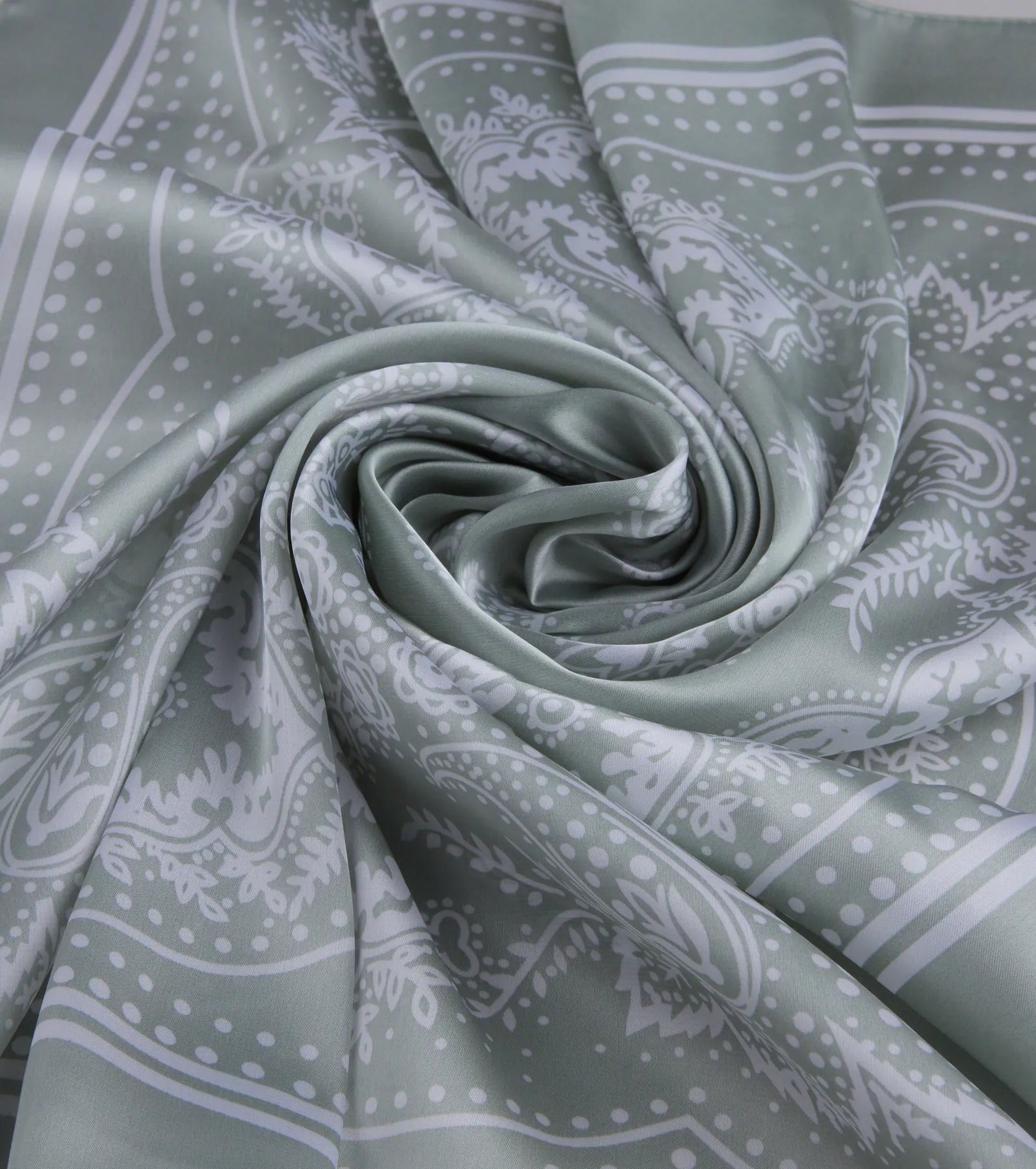 Country Chic Bandana Print Satin Scarf