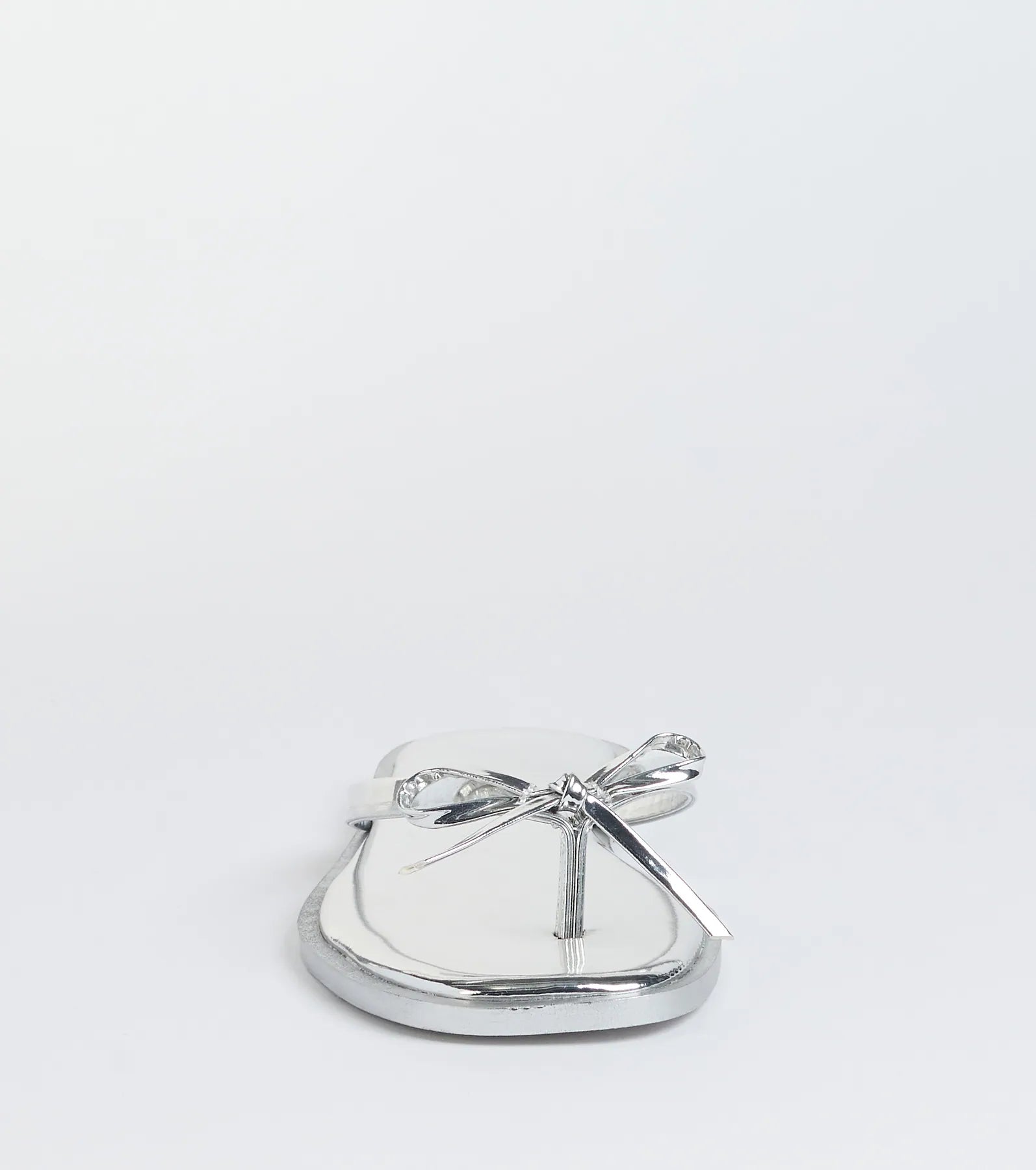 Dainty Looks Bow Thong Sandals