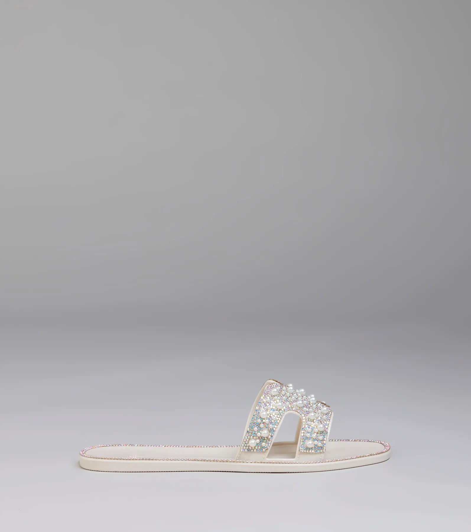 Pop Of Luxe Sparkle Faux Pearl Rhinestone Sandals